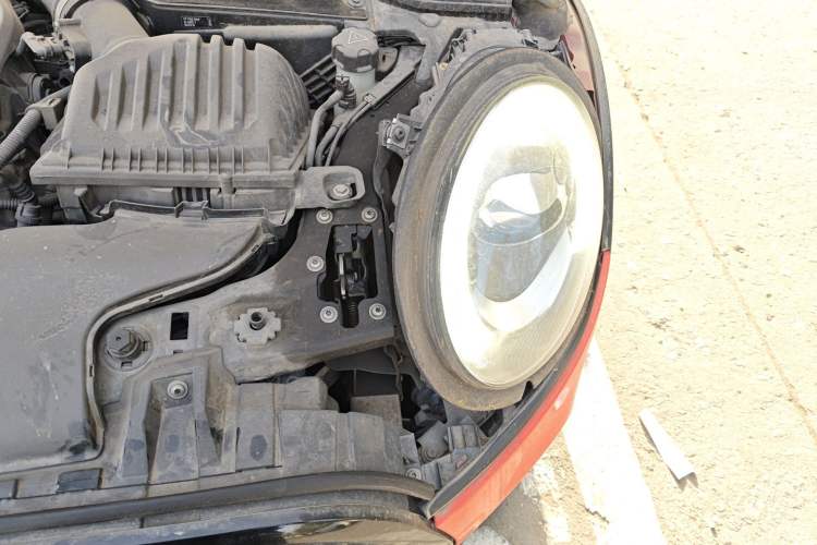 Used MINI 2014 1.5T COOPER Excitement Engine Bay Left
