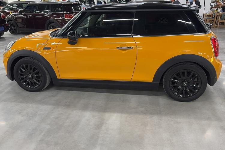 Used MINI 2014 1.5T COOPER Fun Exterior 5