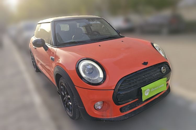 Used MINI 2014 1.5T COOPER Excitement Front Right 45 Deg