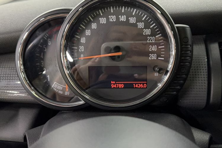 Used MINI 2014 1.5T COOPER Fun Odometer Close Up