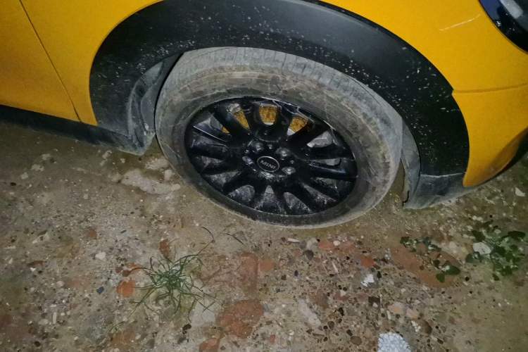 Used MINI 2014 1.5T COOPER Excitement Right Front Wheel Hub