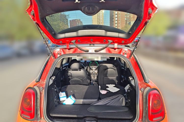 Used MINI 2014 1.5T COOPER Excitement Trunk