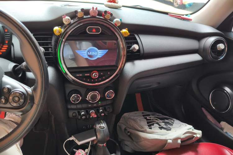 Used MINI 2014 1.2T ONE+ Audio And AC Panel
