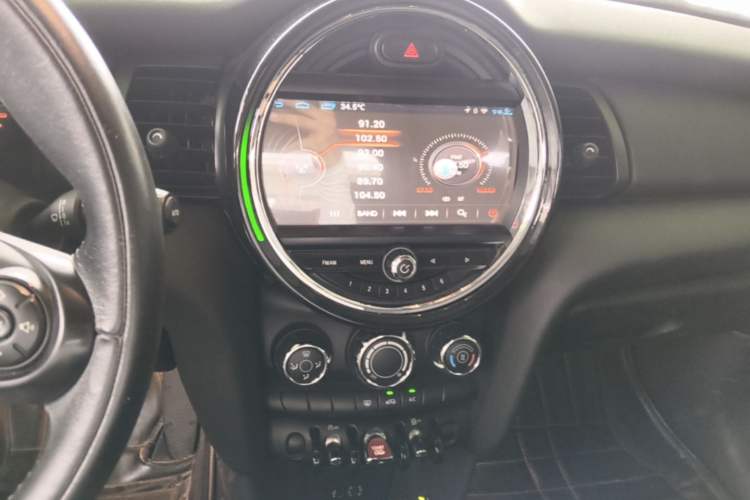 Used MINI 2014 1.2T ONE+ Audio And AC Panel