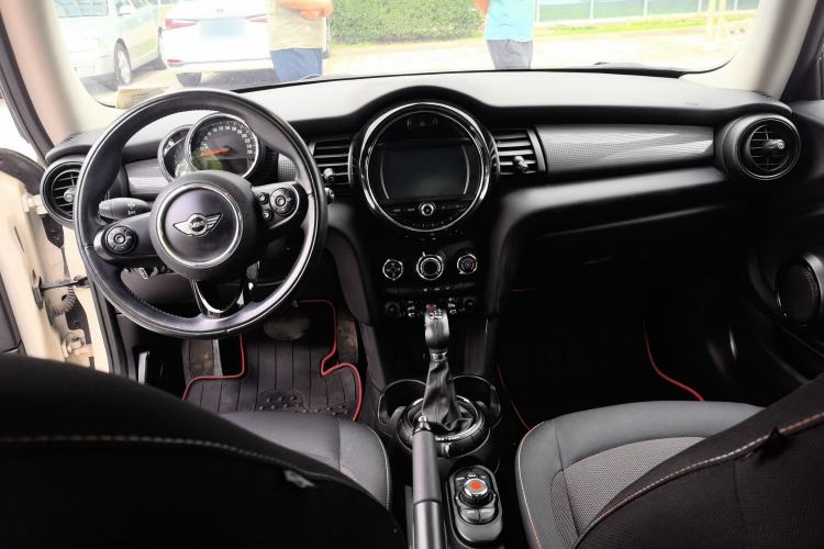 Used MINI 2014 1.5T COOPER Fun Center Console