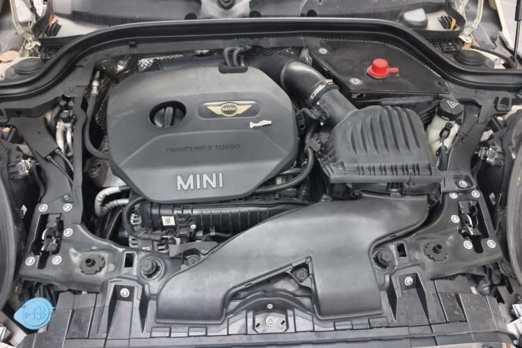 Used MINI 2014 1.5T COOPER Fun Engine Bay