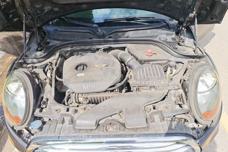 Used MINI 2014 1.2T ONE Engine Bay