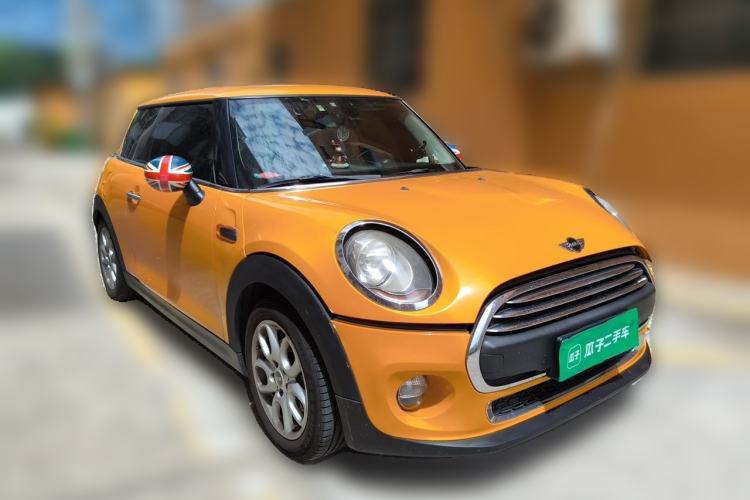 Used MINI 2014 1.2T ONE+ Front Right 45 Deg
