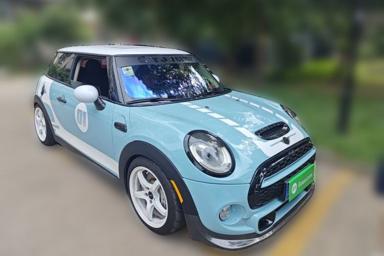 Used MINI 2014 2.0T COOPER S Excitement Front Right 45 Deg