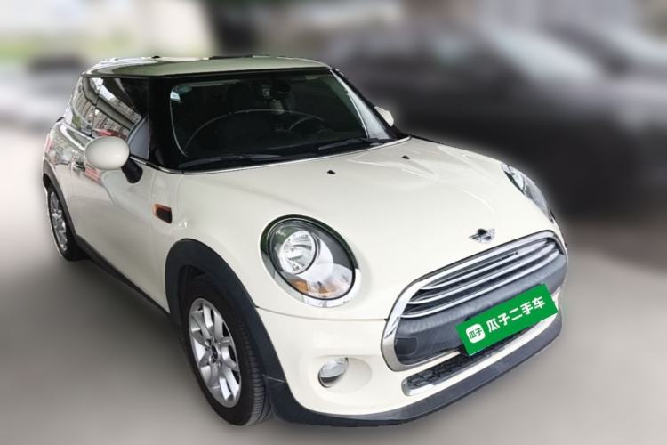 Used MINI 2014 1.2T ONE+ Front Right 45 Deg