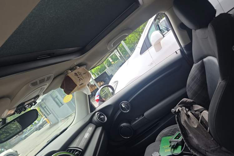 Used MINI 2014 1.5T COOPER Excitement Headliner