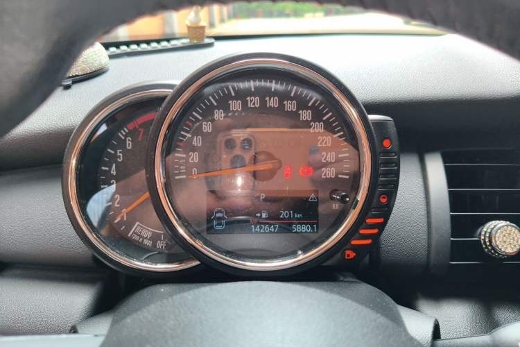 Used MINI 2014 1.2T ONE+ Instrument Cluster