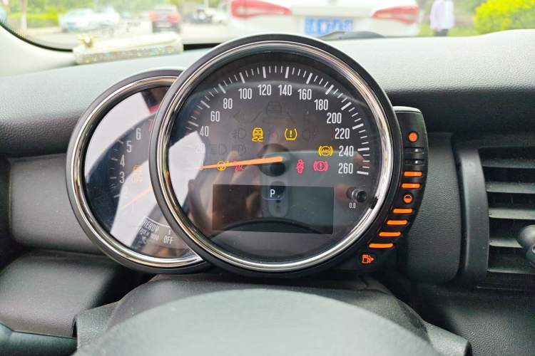 Used MINI 2014 1.2T ONE Instrument Cluster