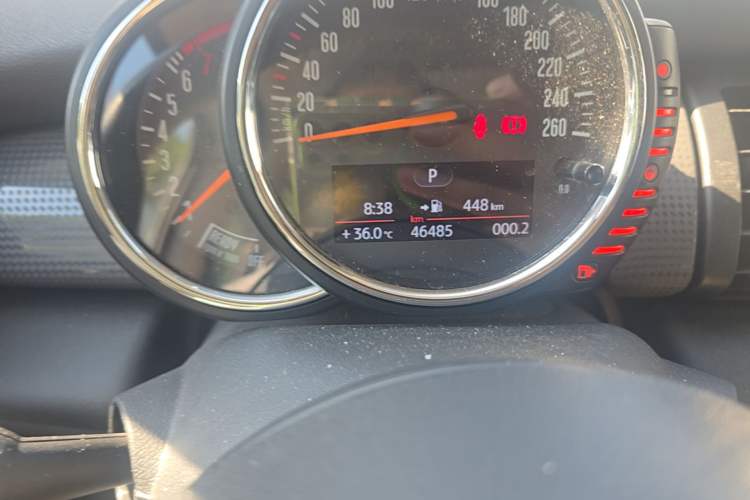 Used MINI 2014 1.5T COOPER Fun Odometer Close Up