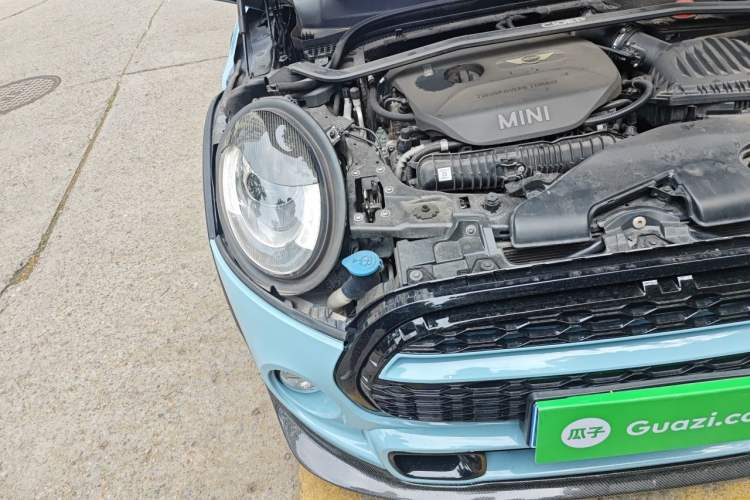 Used MINI 2014 2.0T COOPER S Excitement Right Front Headlight