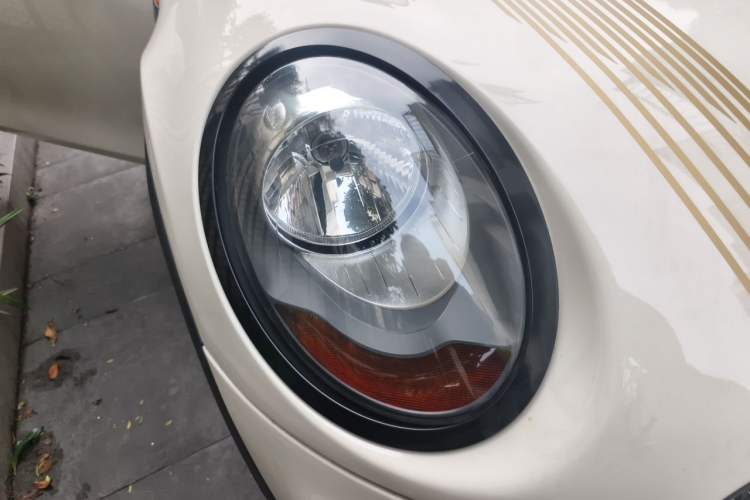 Used MINI 2014 1.5T COOPER Fun Right Front Headlight