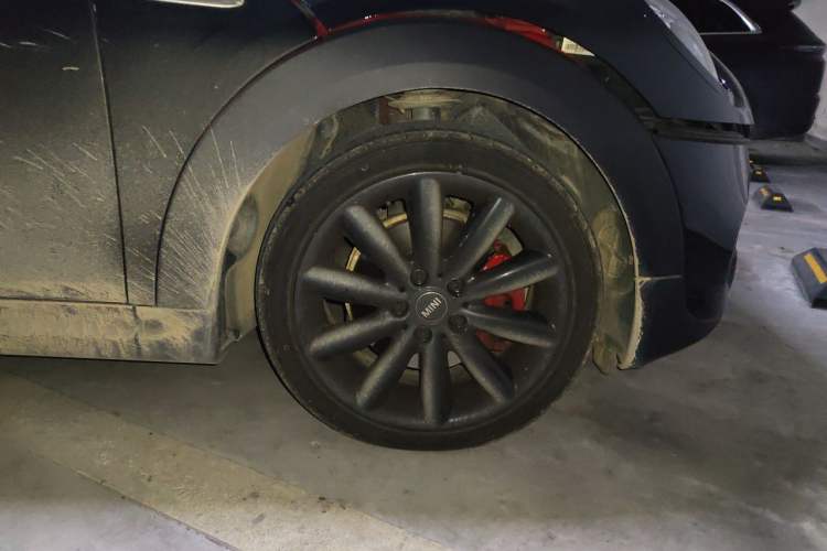 Used MINI 2014 2.0T COOPER S Fun Right Front Wheel Hub