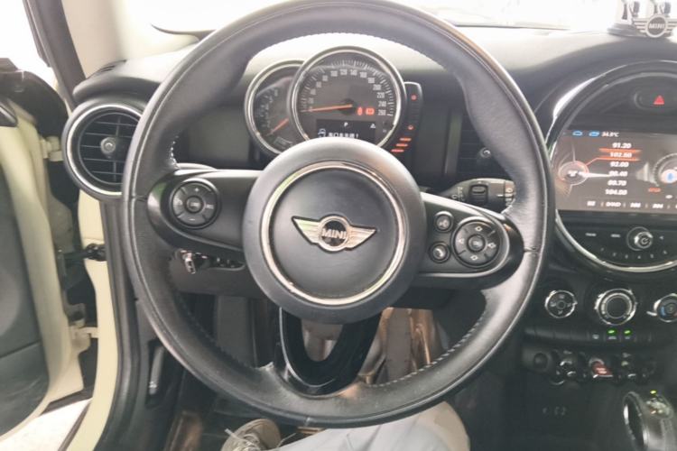 Used MINI 2014 1.2T ONE+ Steering Wheel