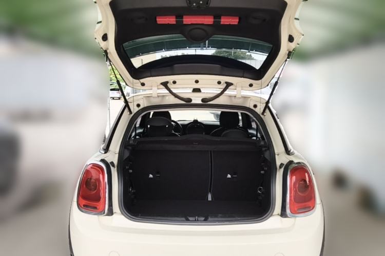 Used MINI 2014 1.2T ONE+ Trunk