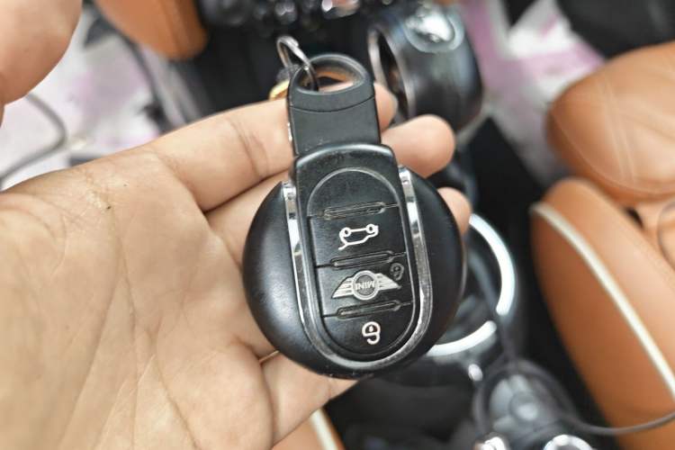 Used MINI 2014 1.5T COOPER Fun Vehicle Key