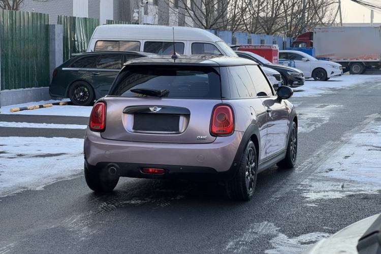 Used MINI 2014 1.2T ONE+ Exterior 1