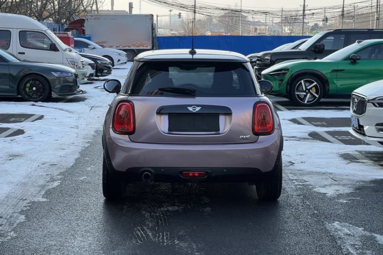 Used MINI 2014 1.2T ONE+ Exterior 4