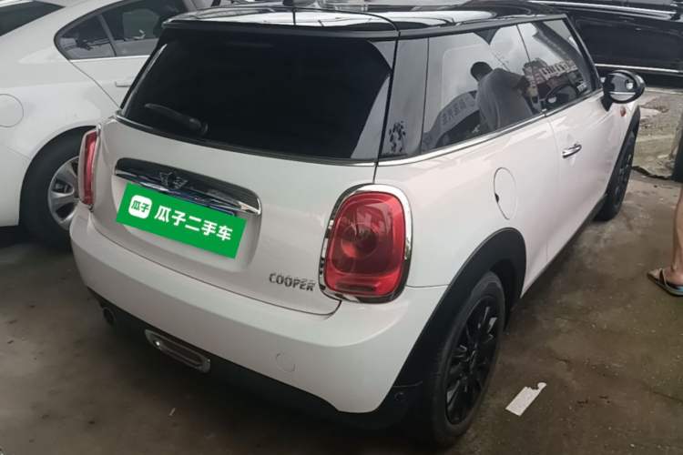 Used MINI 2014 1.5T COOPER Fun Rear Right 45 Deg