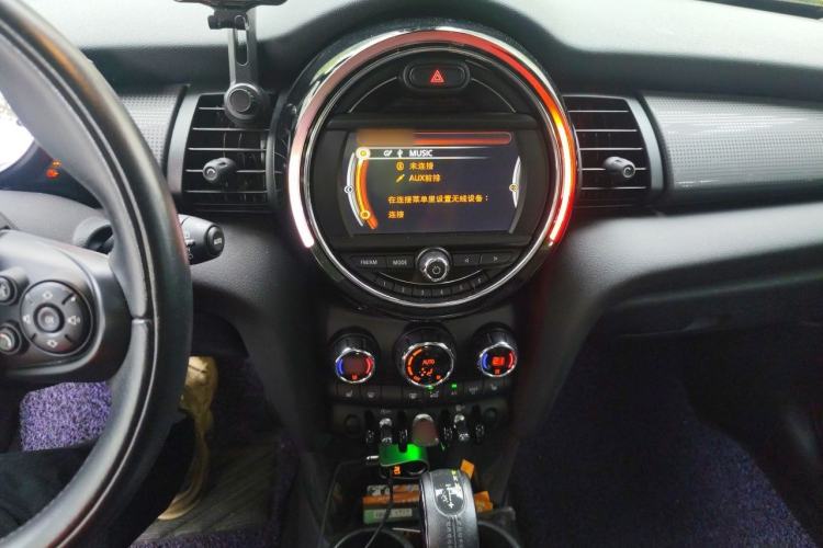Used MINI 2014 1.5T COOPER Excitement Audio And AC Panel