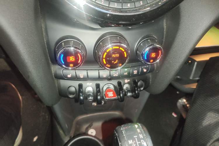 Used MINI 2014 1.5T COOPER Excitement Audio And AC Panel