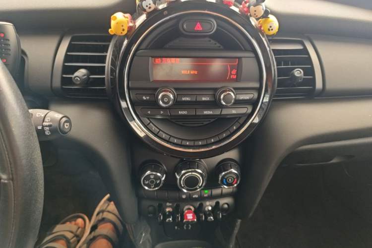 Used MINI 2014 1.2T ONE Audio And AC Panel