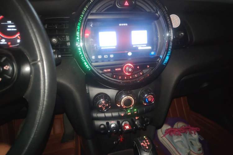 Used MINI 2014 1.2T ONE+ Audio And AC Panel