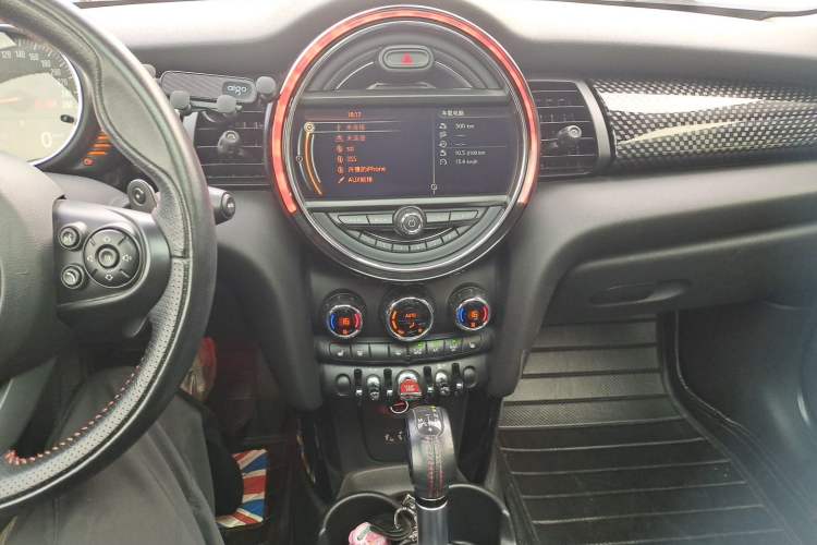 Used MINI 2014 2.0T COOPER S Fun Audio And AC Panel