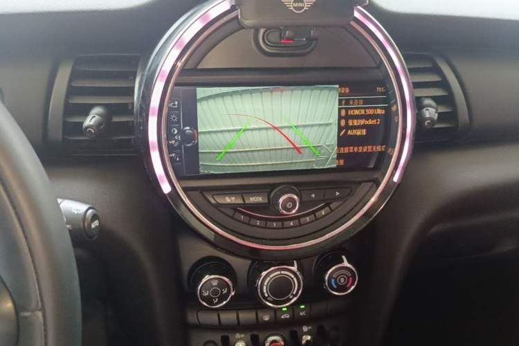 Used MINI 2014 1.2T ONE+ Audio And AC Panel