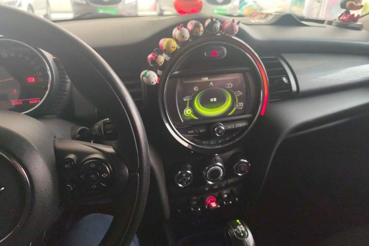 Used MINI 2014 1.5T COOPER Fun Audio And AC Panel