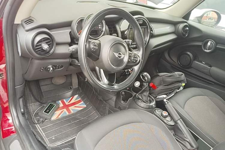 Used MINI 2014 1.5T COOPER Fun Center Console