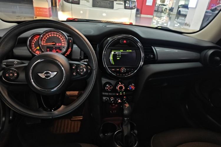 Used MINI 2014 1.5T COOPER Fun Center Console