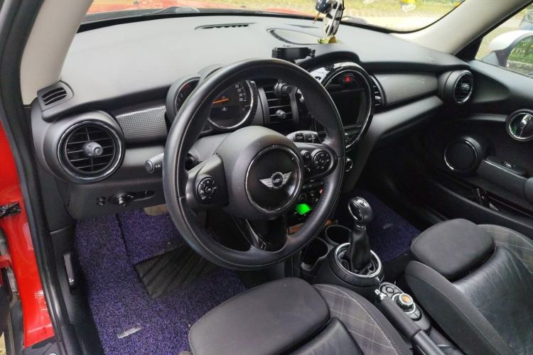 Used MINI 2014 1.5T COOPER Excitement Center Console