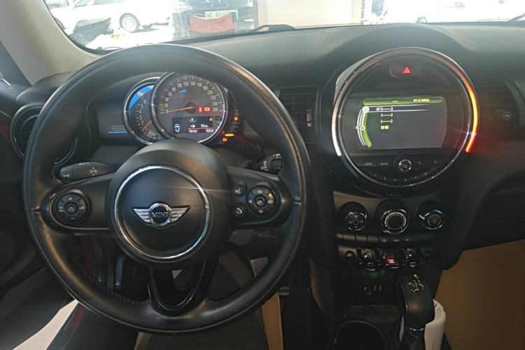 Used MINI 2014 1.5T COOPER Fun Center Console