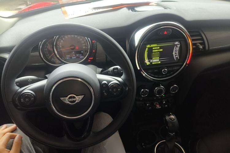 Used MINI 2014 1.5T COOPER Fun Center Console