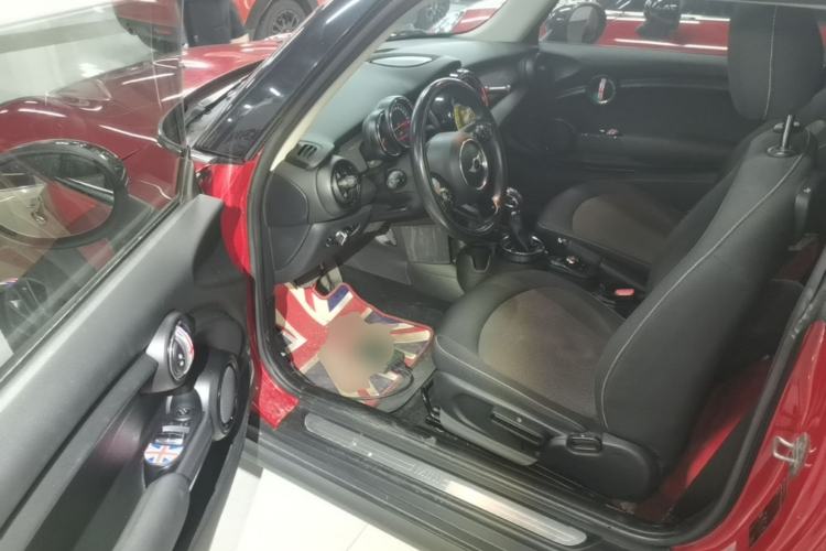 Used MINI 2014 1.5T COOPER Fun Driver Seat
