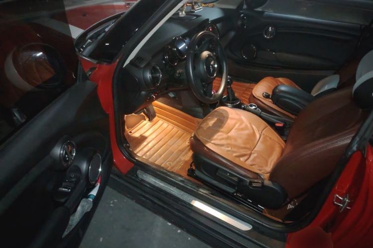 Used MINI 2014 1.2T ONE+ Driver Seat