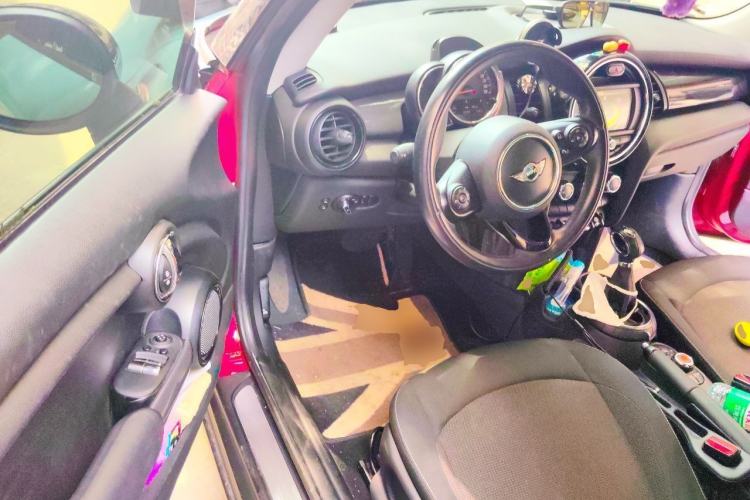 Used MINI 2014 1.5T COOPER Fun Driver Seat