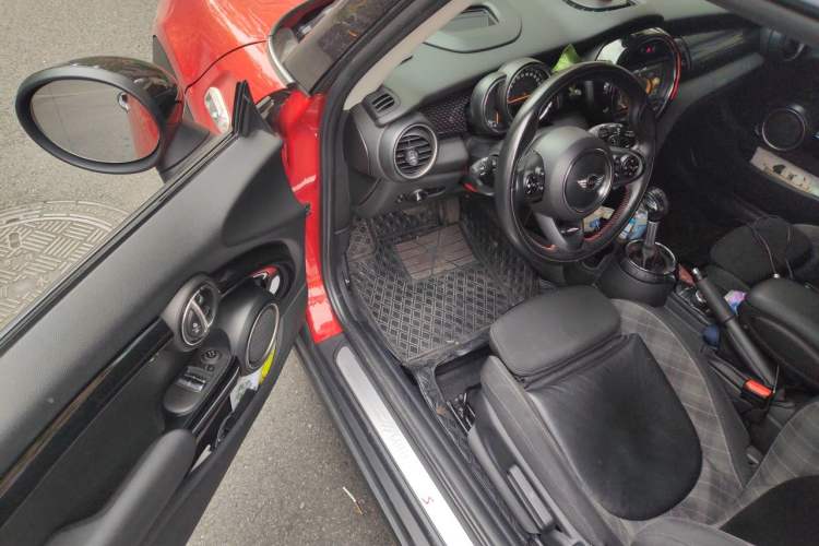 Used MINI 2014 2.0T COOPER S Fun Driver Seat