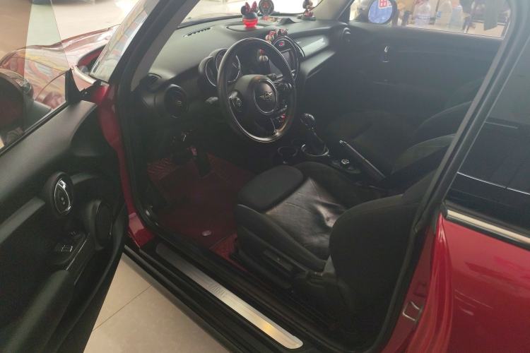Used MINI 2014 1.5T COOPER Fun Driver Seat