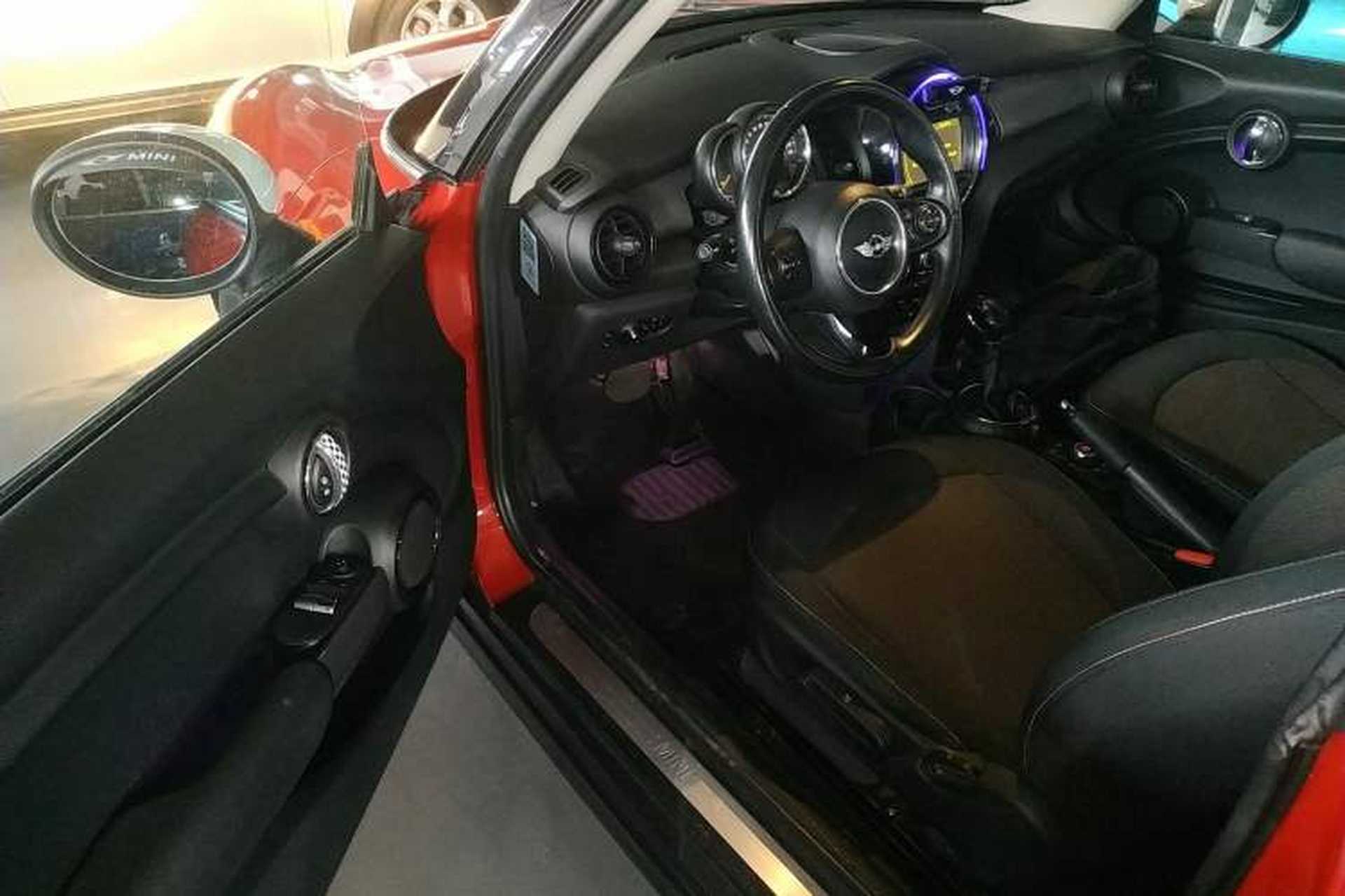 Used MINI 2014 1.5T COOPER Fun Driver Seat