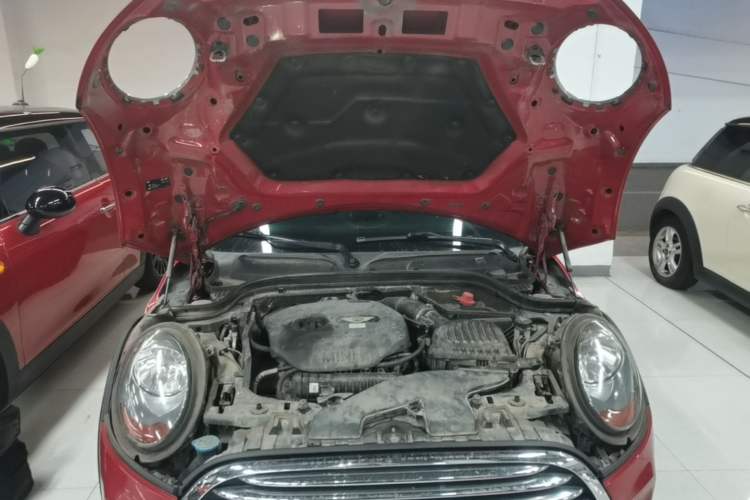 Used MINI 2014 1.5T COOPER Fun Engine Bay