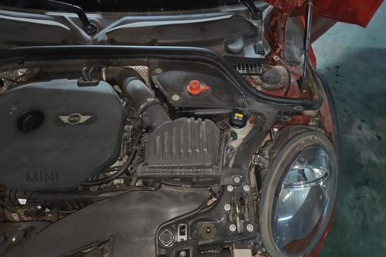 Used MINI 2014 1.5T COOPER Fun Engine Bay Left