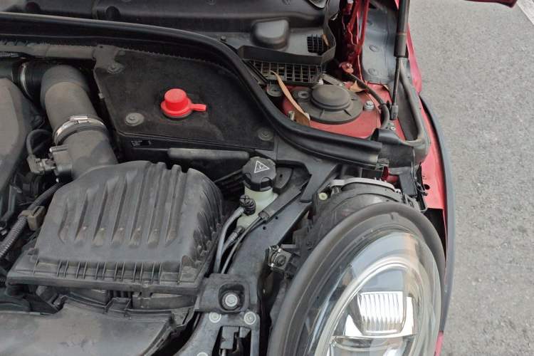 Used MINI 2014 1.5T COOPER Fun Engine Bay Left
