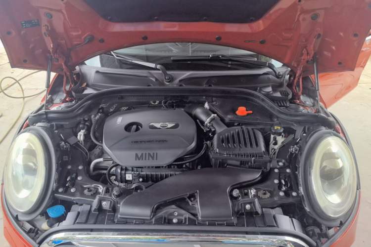 Used MINI 2014 1.5T COOPER Fun Engine Bay