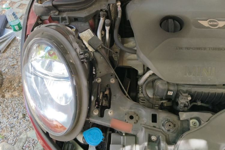 Used MINI 2014 1.2T ONE Engine Bay Right